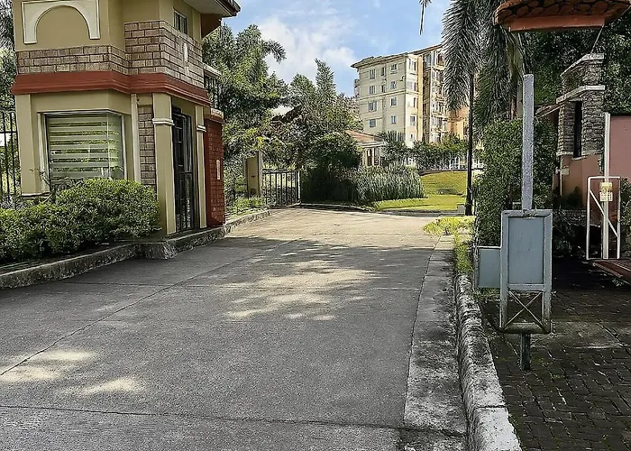 Unit 315 Tower 1 Neapolitan - Fairview Quezon Philippines